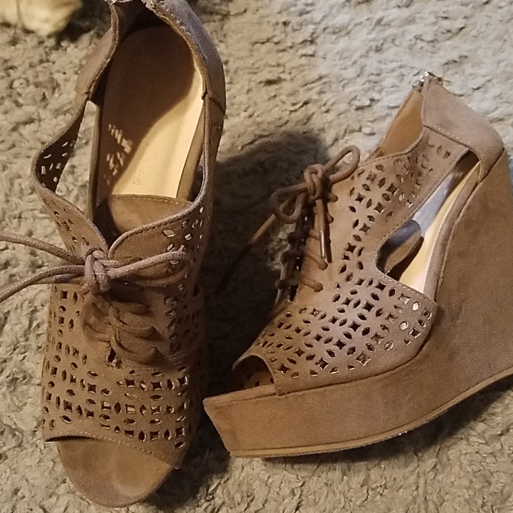 Taupe Wedges